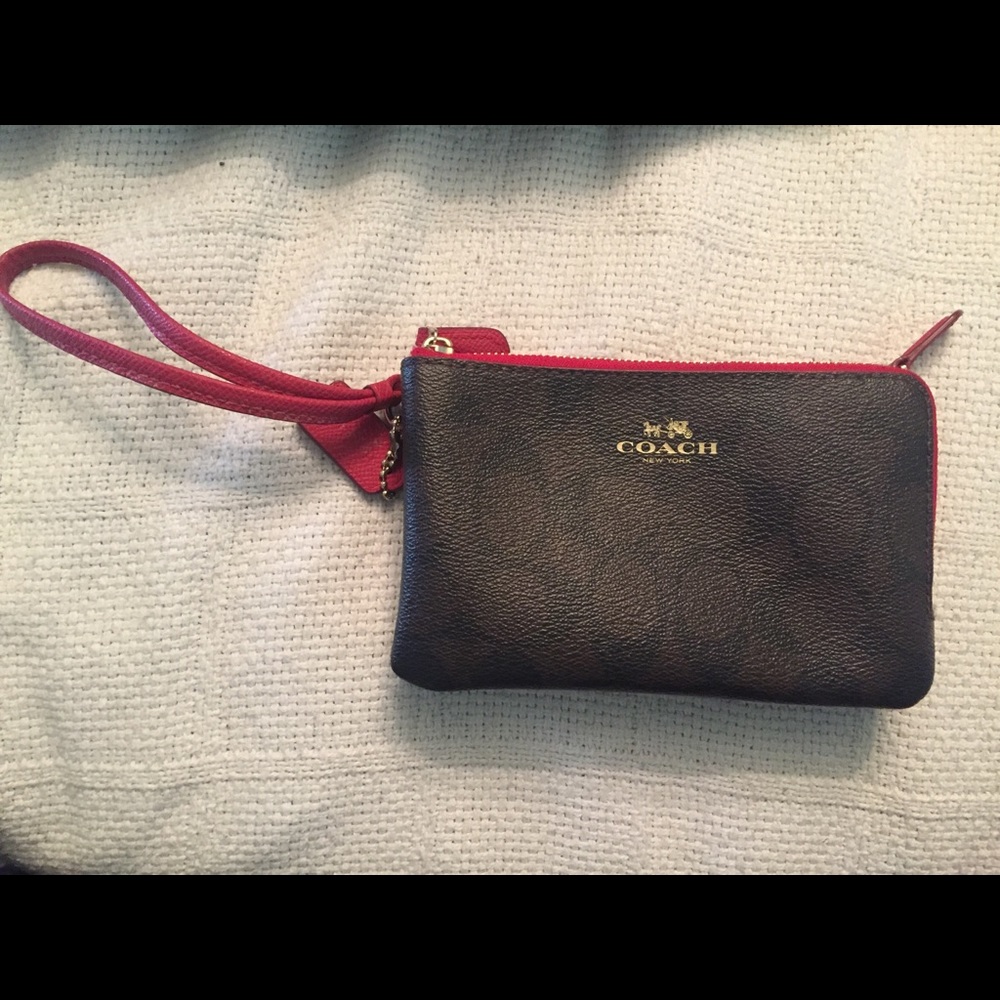 🚨FINAL SALE🚨 Authentic Coach Wristlet
